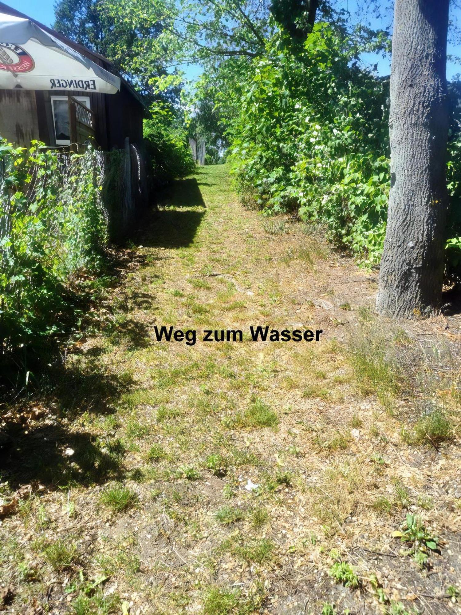 In Mueggelheim Mit Eigener Terrasse Casa de férias *