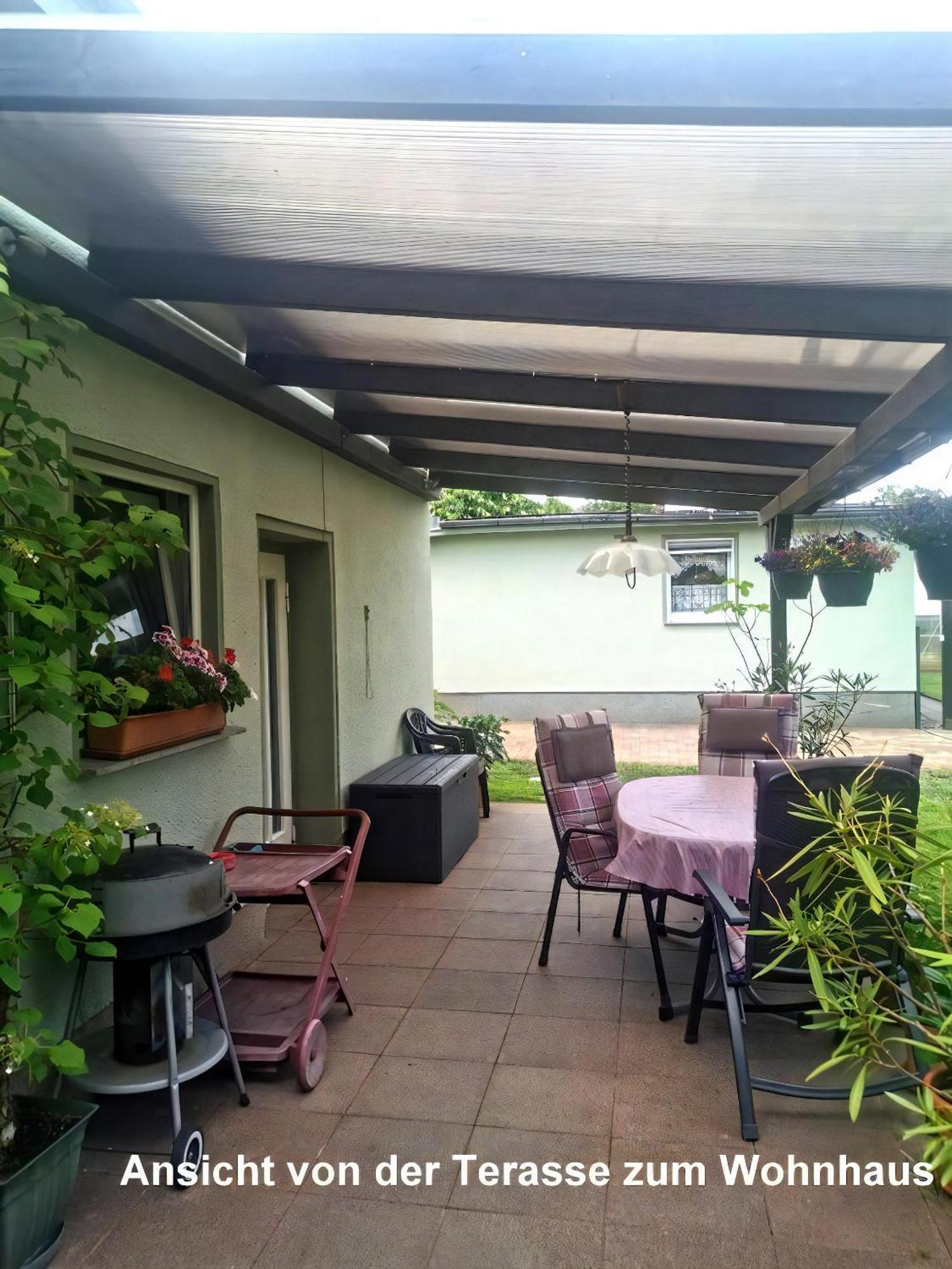 Casa de férias In Mueggelheim Mit Eigener Terrasse Berlim